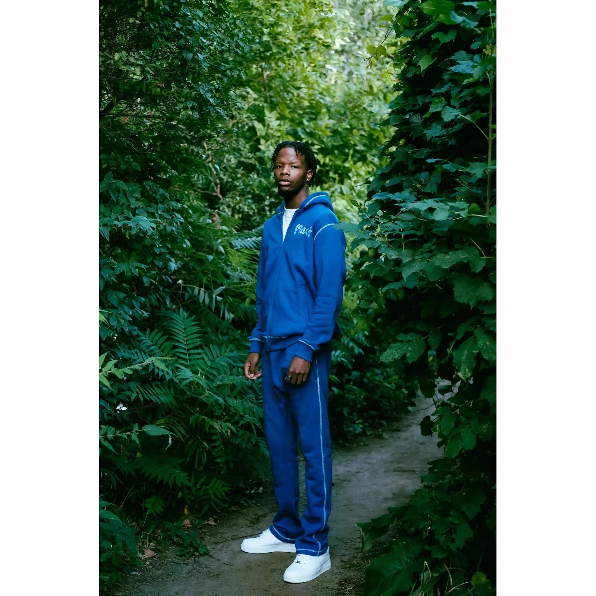 PLACÉ  P FLARE TR ROYAL BLUE SWEATSUIT