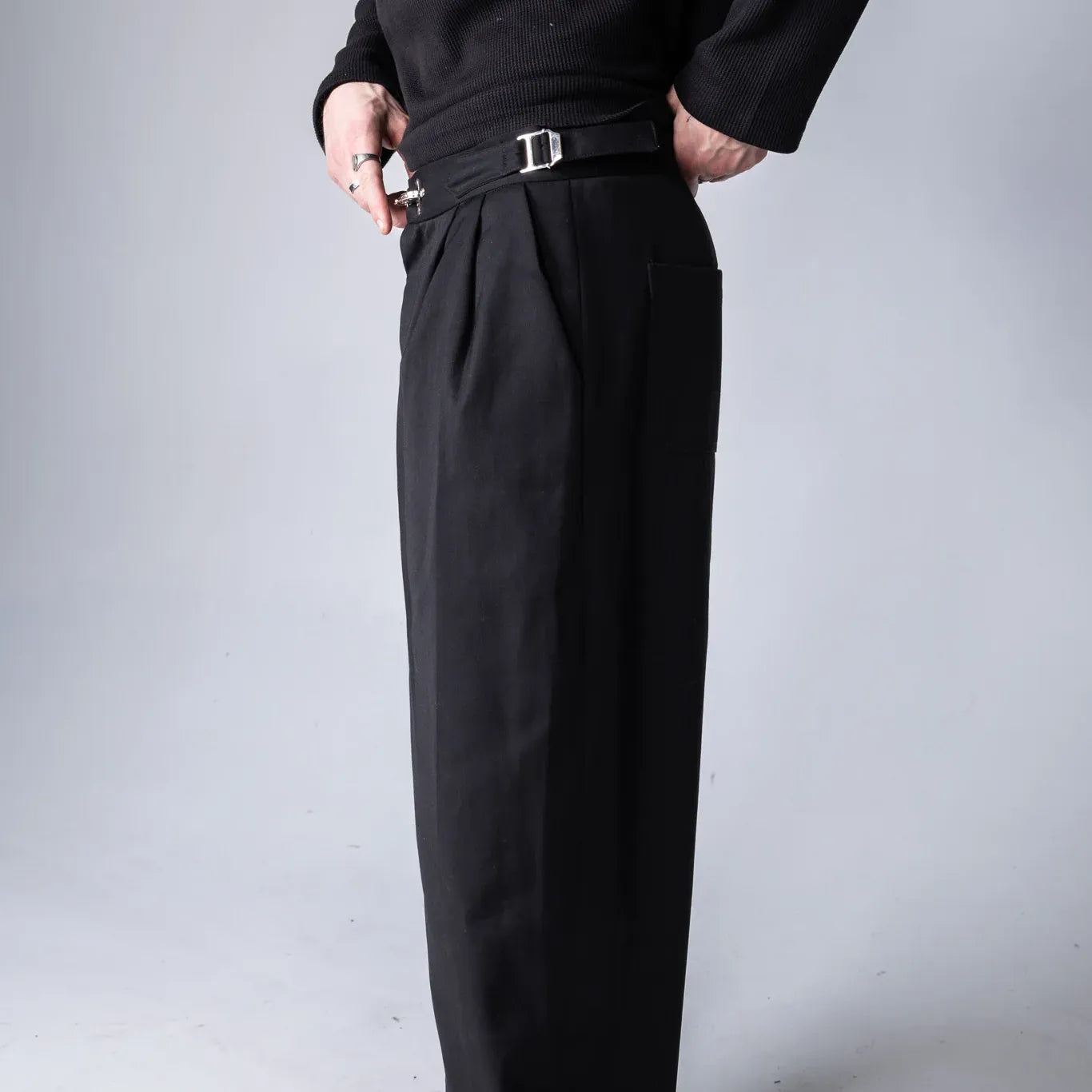 Monochrome Pleated Pants