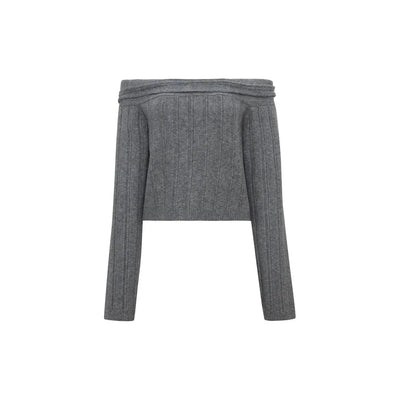 Off-shoulder textured pull